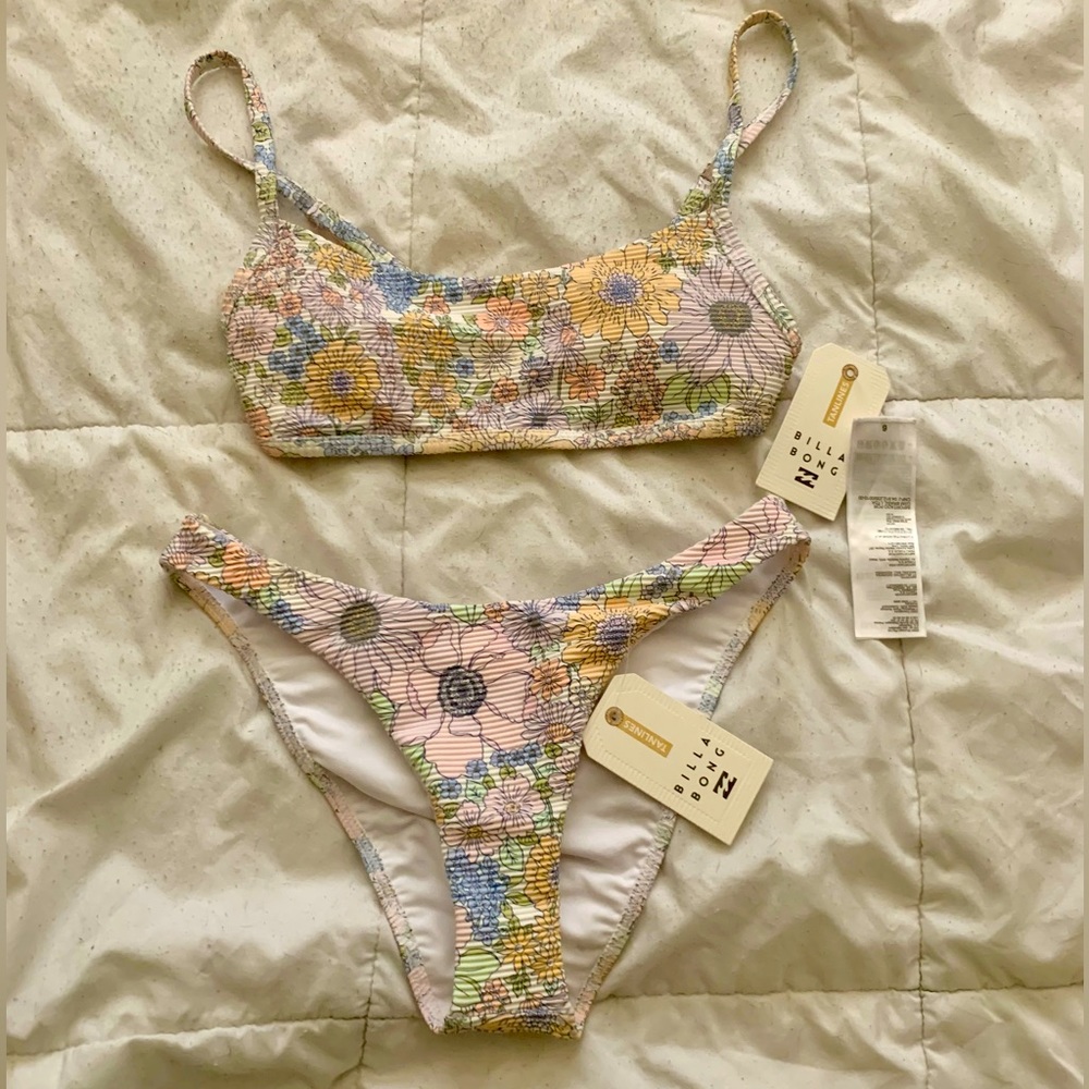 Billabong Sundance Billie Bralette and Hike Bottom Bikini Set
